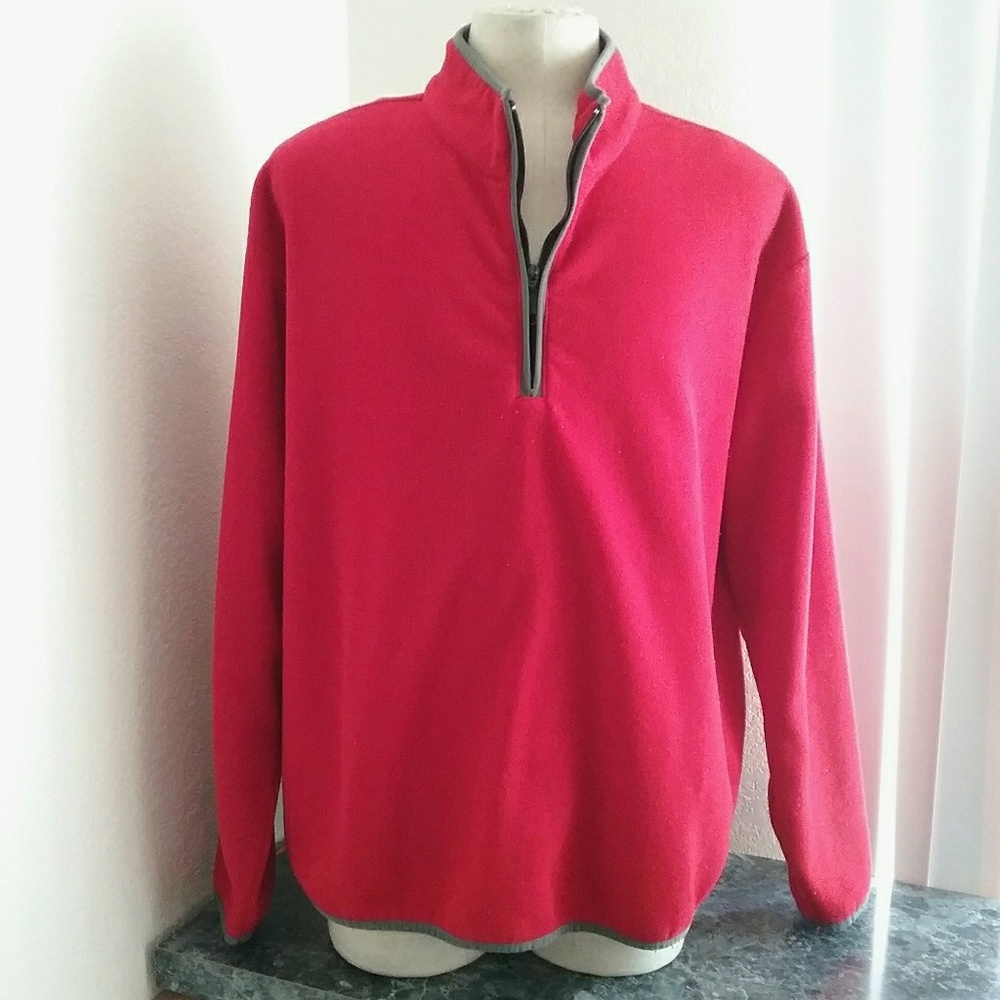 Athletech pullover